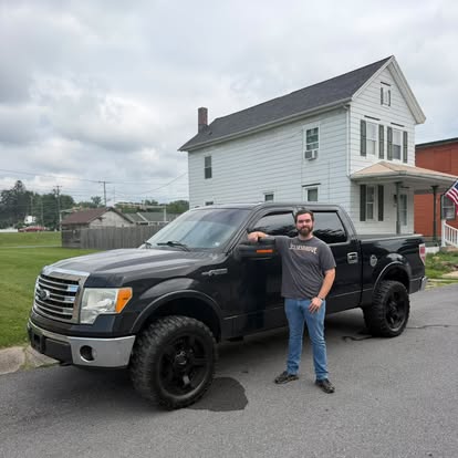 Susquehanna Auto World customer with their vehicle at delivery (6 of 6)